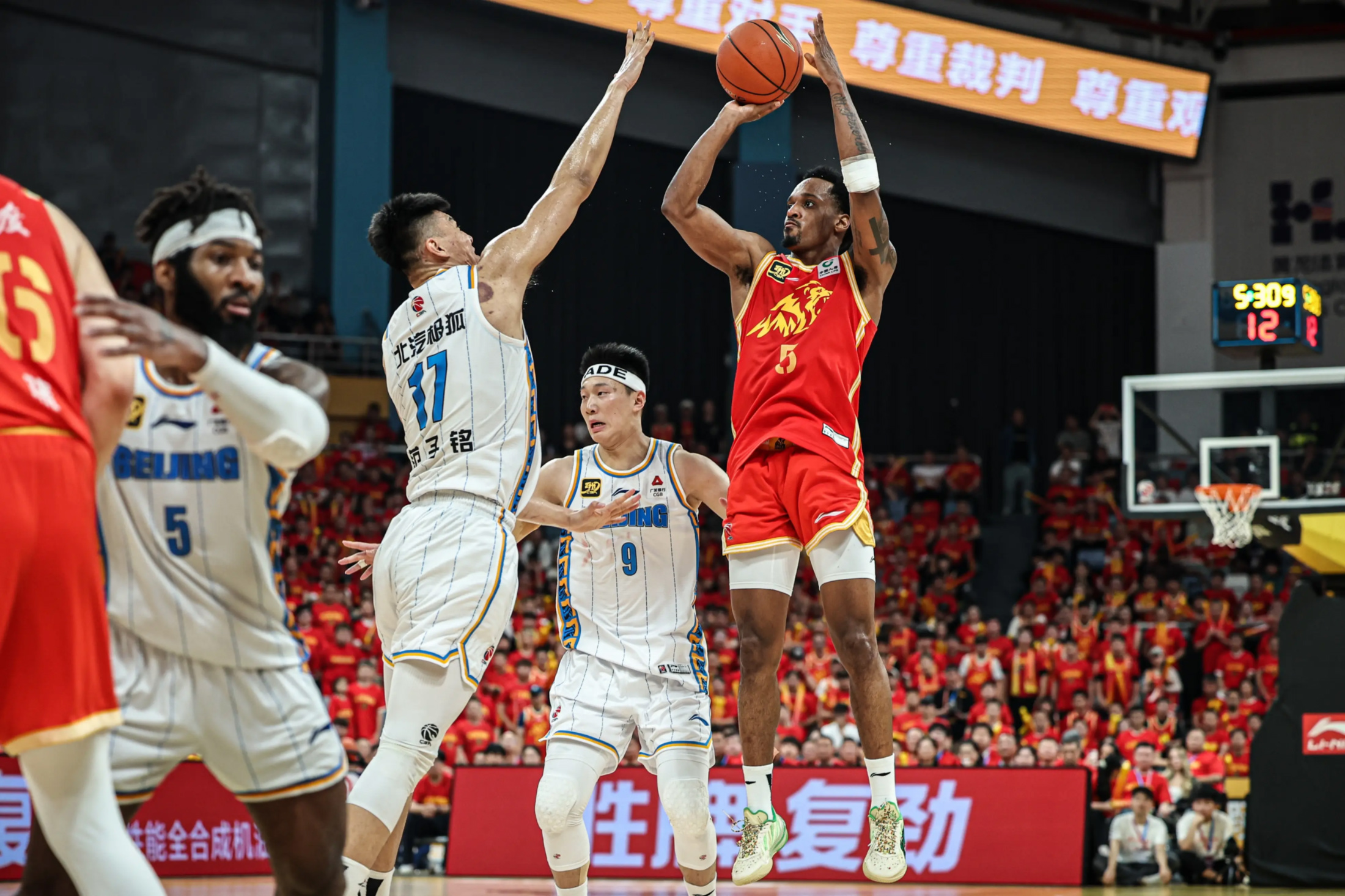 开云平台-集结日马赛调整名单以备NBA常规赛纽卡斯尔今晚复出首秀，赛前新疆广汇备战CBA常规赛直接炸裂的简单介绍