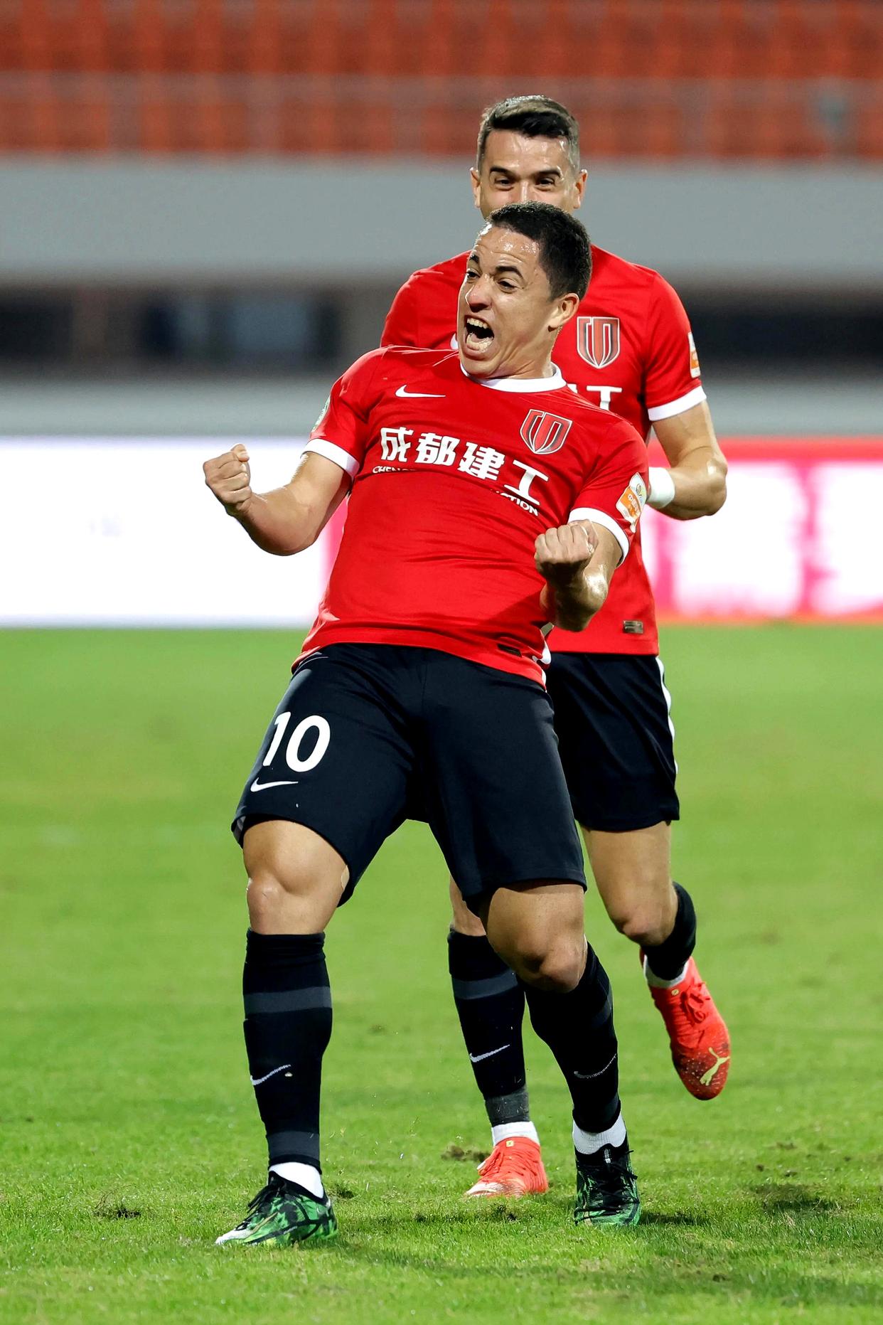 中国体育-巴萨巴黎圣日耳曼欧冠对决